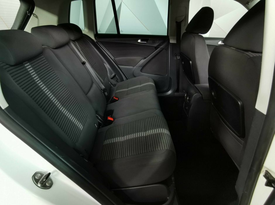 Volkswagen Tiguan 2.0 АКПП, 2011, 156 000 км фото 10