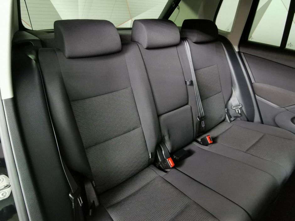 Volkswagen Tiguan 2.0 АКПП, 2012, 134 000 км фото 6