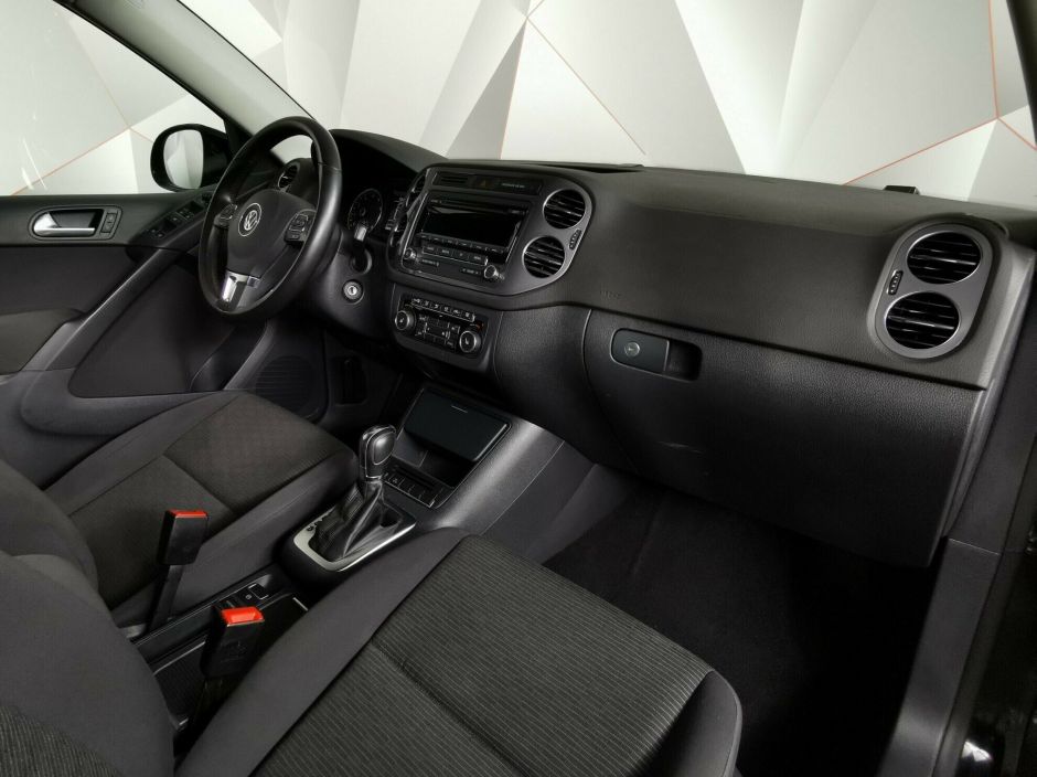 Volkswagen Tiguan 2.0 АКПП, 2012, 134 000 км фото 7