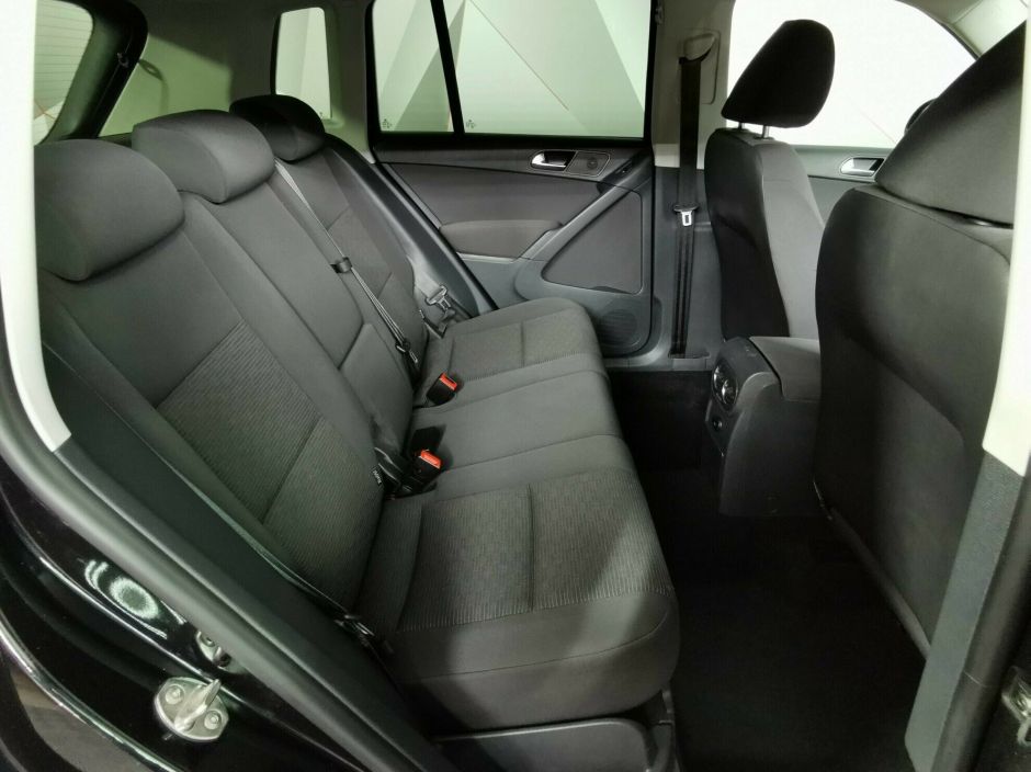 Volkswagen Tiguan 2.0 АКПП, 2012, 134 000 км фото 9