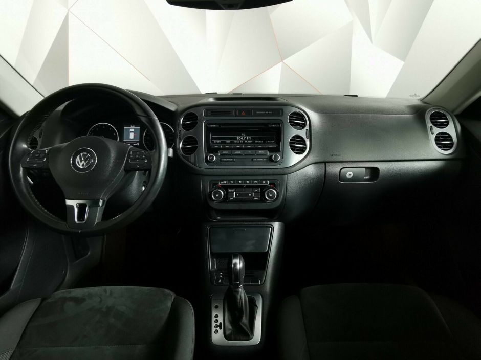 Volkswagen Tiguan 2.0 АКПП, 2013, 119 000 км фото 8