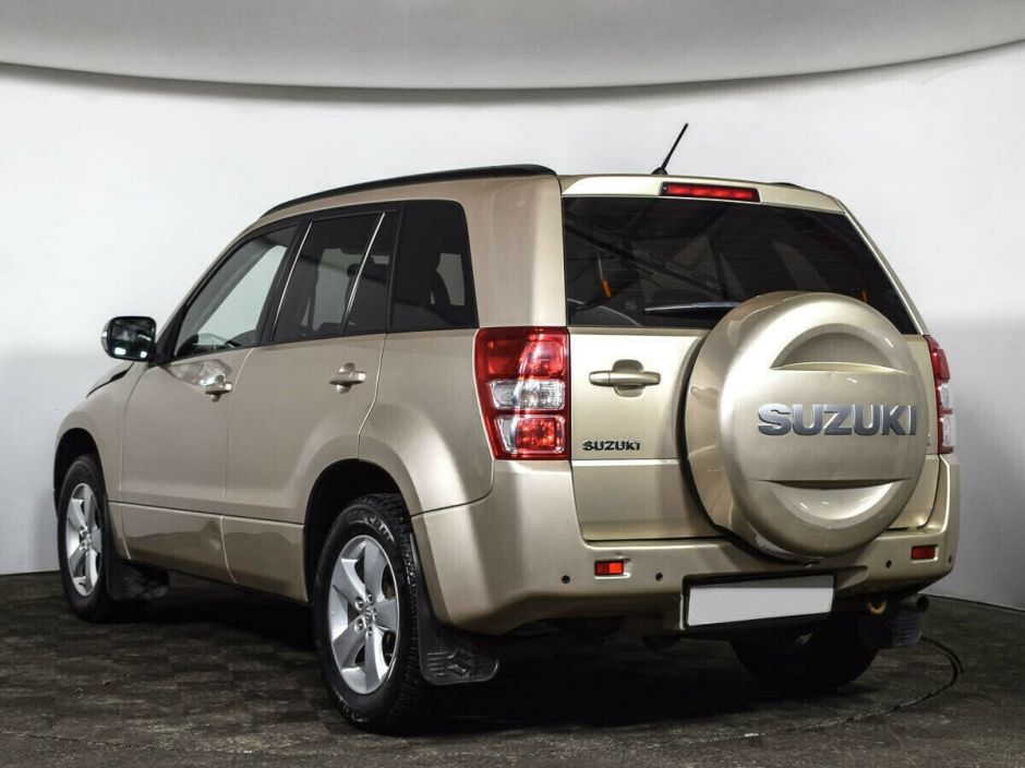 Suzuki Grand Vitara 2.4 АКПП, 2010, 155 000 км фото 3