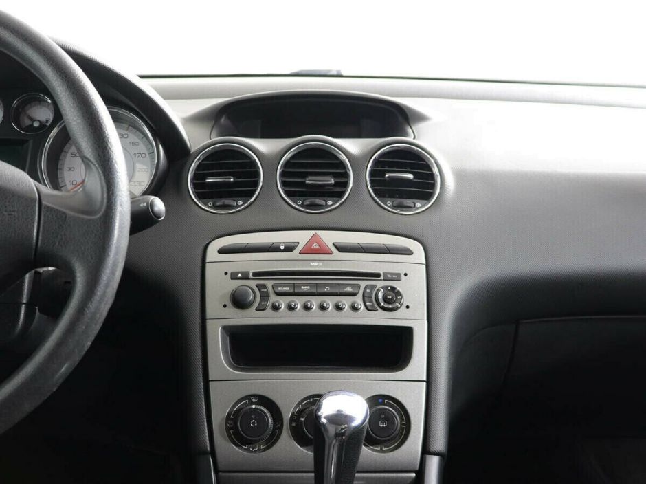 Peugeot 308 1.6 АКПП, 2011, 147 000 км фото 7