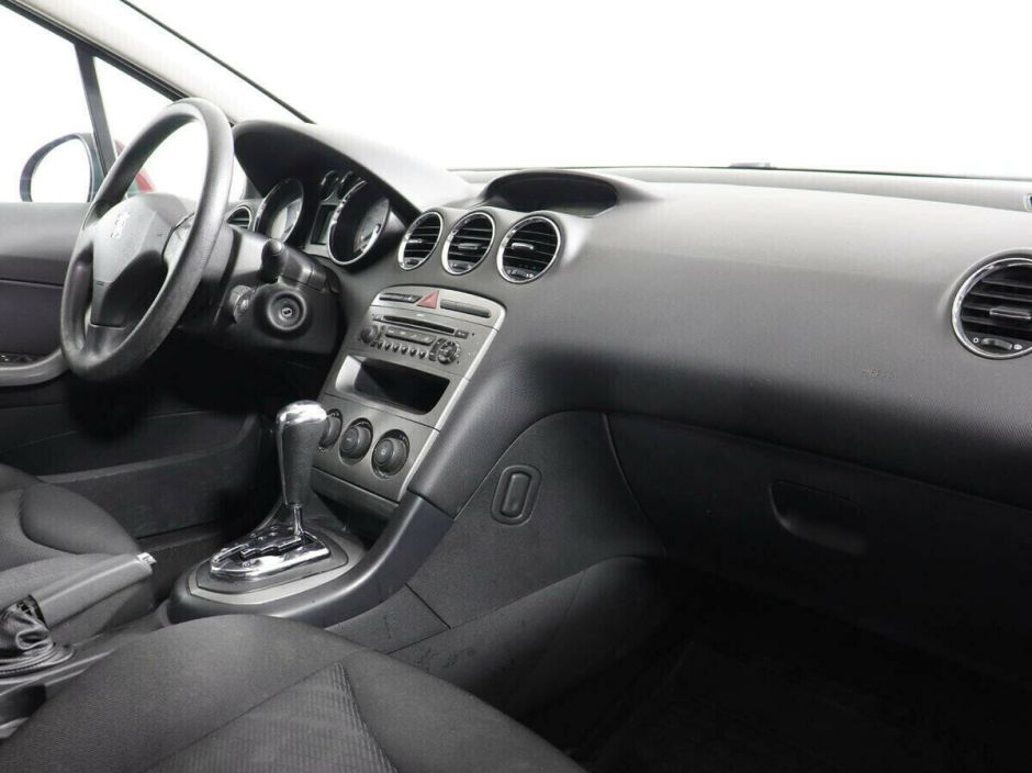 Peugeot 308 1.6 АКПП, 2011, 147 000 км фото 9