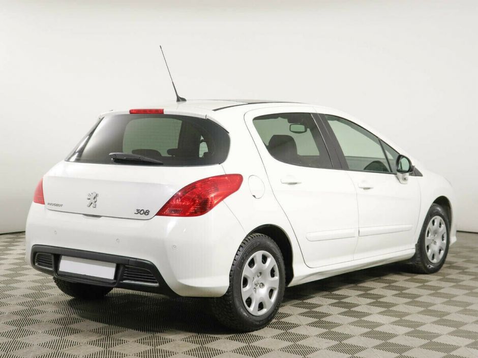 Peugeot 308 1.6 АКПП, 2011, 158 000 км фото 2