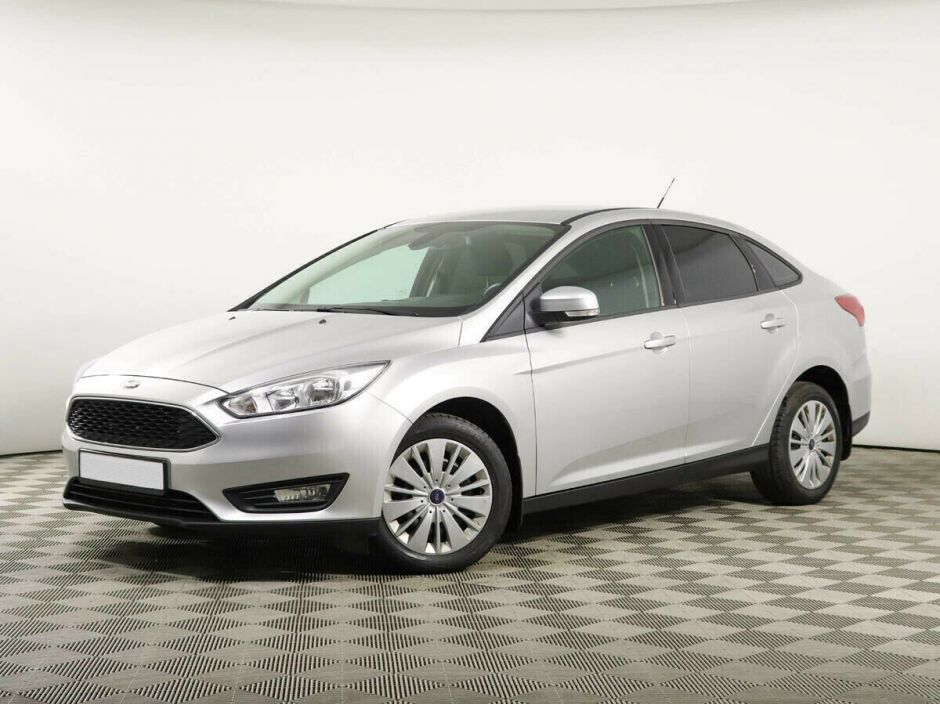Ford Focus 1.6 РКПП, 2015, 100 000 км фото 1