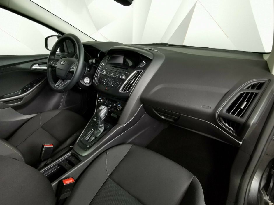 Ford Focus 1.6 РКПП, 2017, 76 000 км фото 7