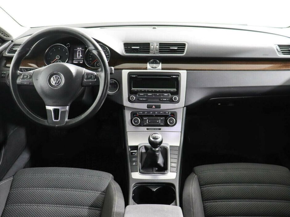 Volkswagen Passat CC 1.8 МКПП, 2011, 145 000 км фото 5