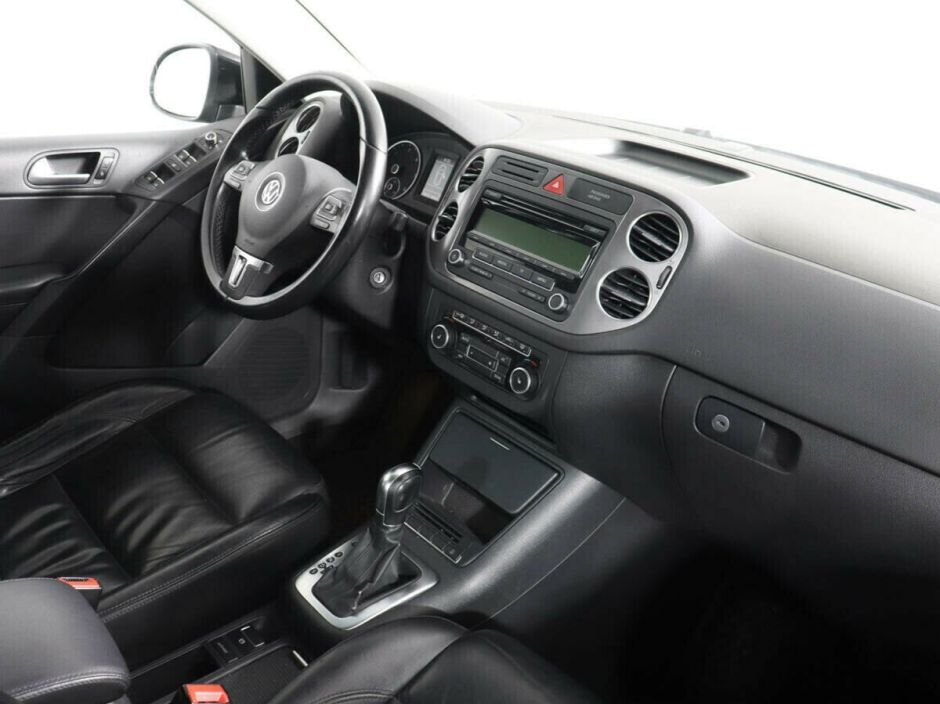 Volkswagen Tiguan 2.0 АКПП, 2010, 166 000 км фото 7