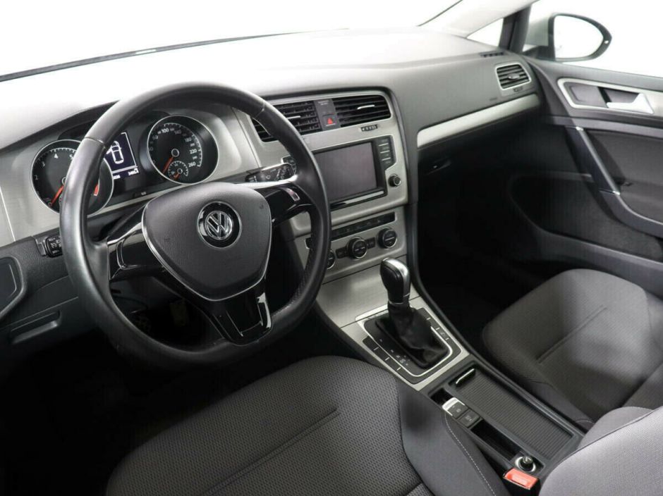 Volkswagen Golf 1.6 АКПП, 2017, 82 000 км фото 5