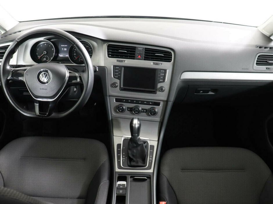 Volkswagen Golf 1.6 АКПП, 2017, 82 000 км фото 6