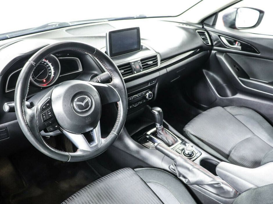 Mazda 3 1.5 АКПП, 2015, 95 000 км фото 5