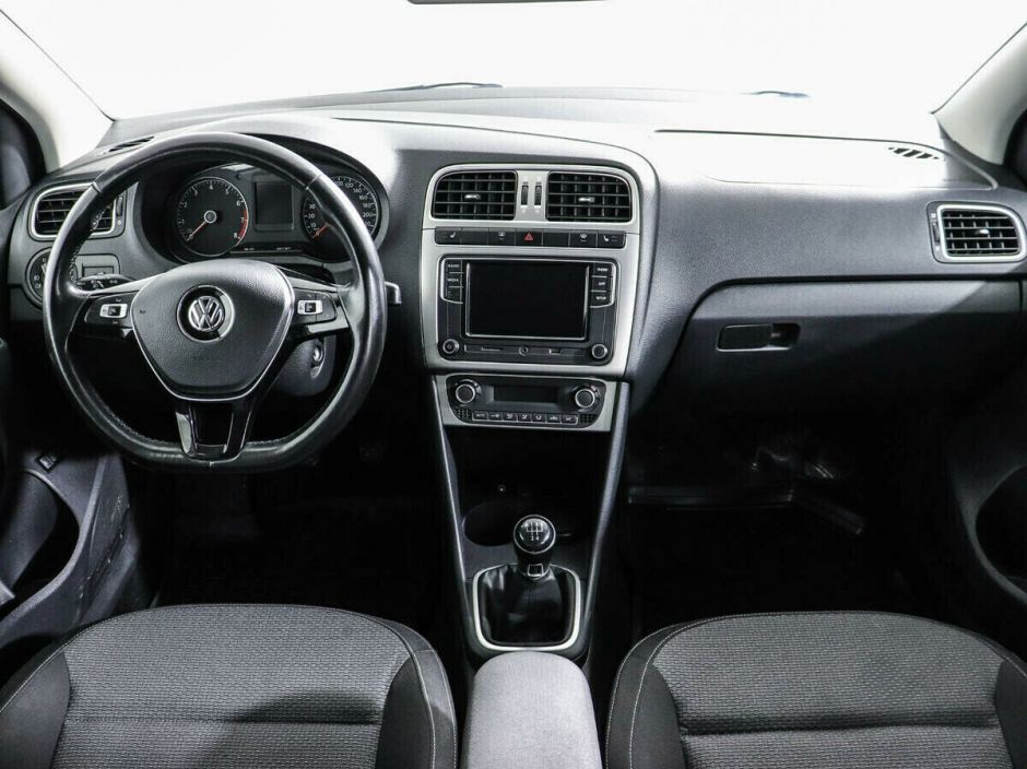 Volkswagen Polo 1.6 МКПП, 2019, 54 000 км фото 5