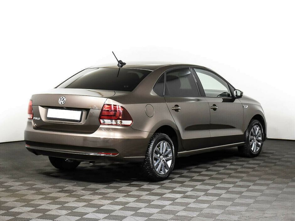 Volkswagen Polo 1.6 АКПП, 2018, 60 000 км фото 3
