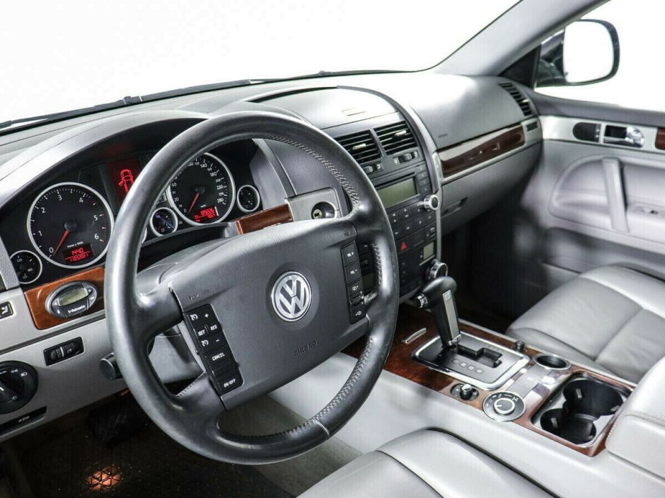 Volkswagen Touareg 2.5 АКПП, 2008, 180 000 км фото 5
