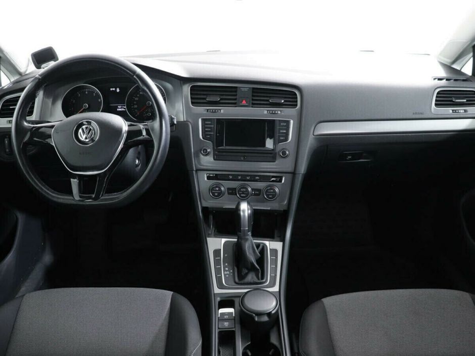 Volkswagen Golf 1.6 АКПП, 2015, 101 000 км фото 8