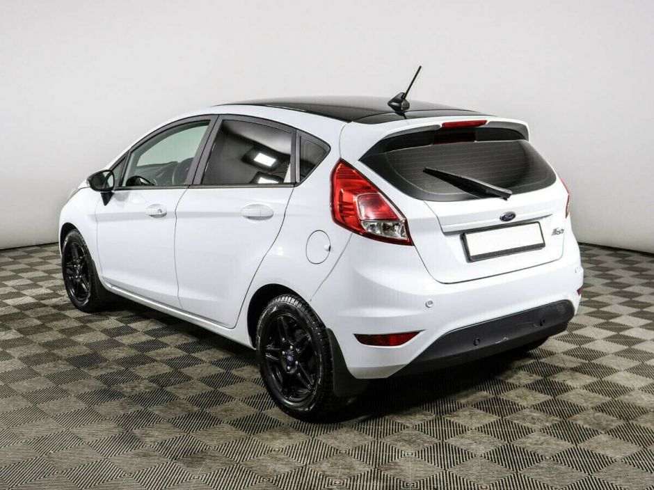Ford Fiesta 1.6 РКПП, 2017, 77 000 км фото 4