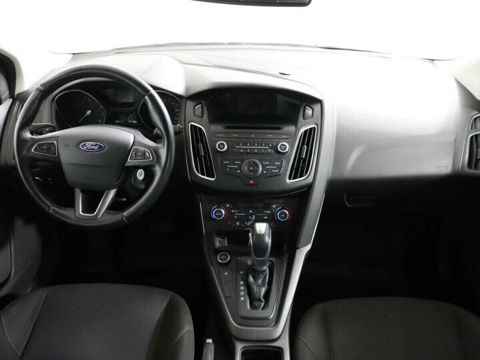 Ford Focus 1.6 РКПП, 2018, 71 000 км фото 3