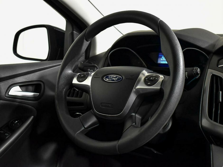 Ford Focus 1.6 РКПП, 2013, 131 000 км фото 6