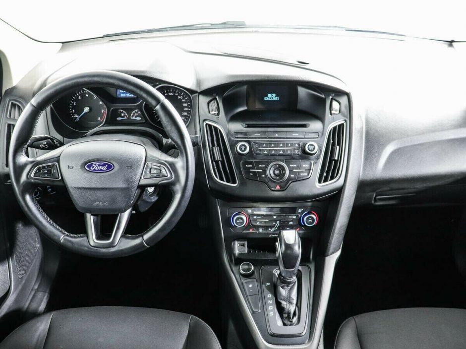 Ford Focus 1.6 РКПП, 2017, 71 000 км фото 10