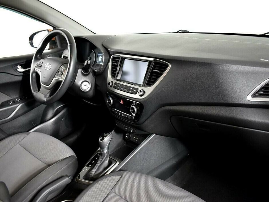 Hyundai Solaris 1.6 АКПП, 2018, 69 000 км фото 5