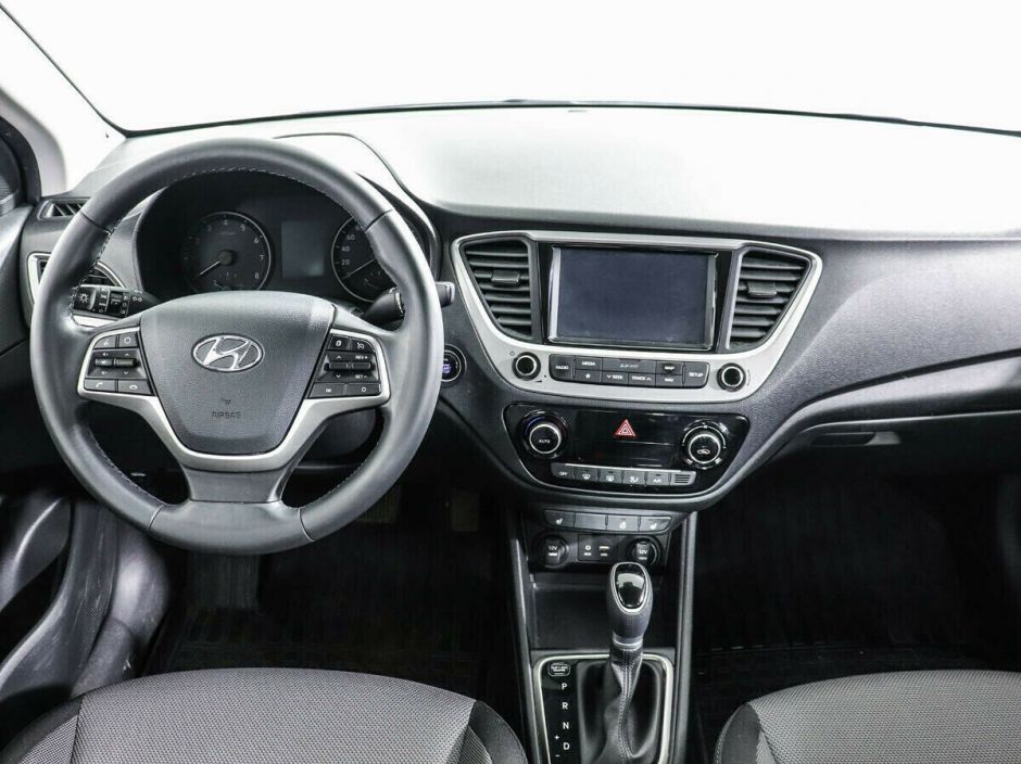 Hyundai Solaris 1.6 АКПП, 2018, 69 000 км фото 12