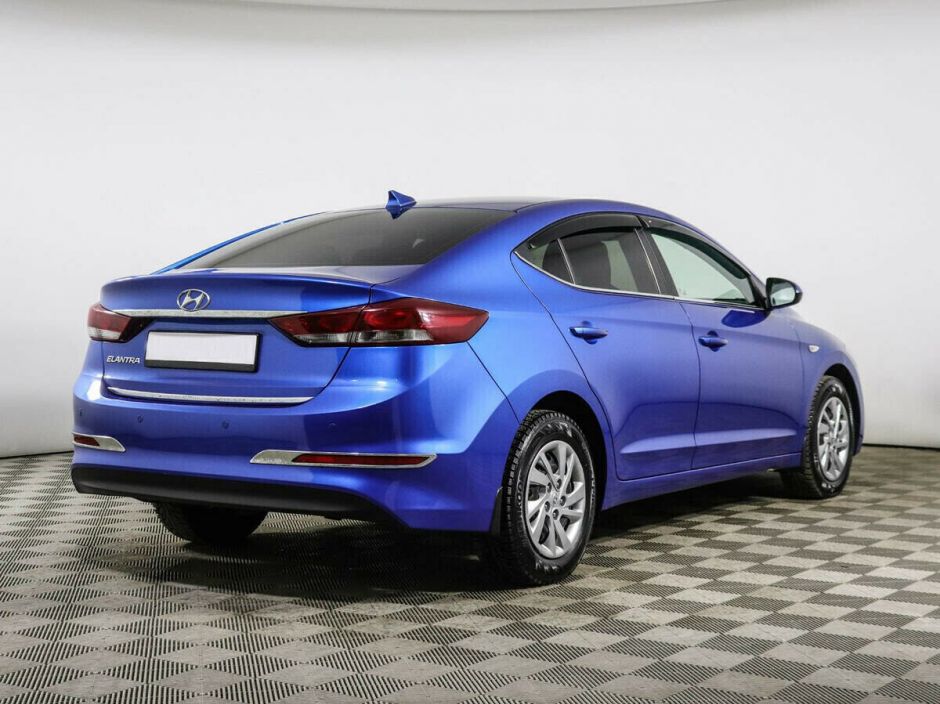 Hyundai Elantra 1.6 АКПП, 2017, 86 000 км фото 2