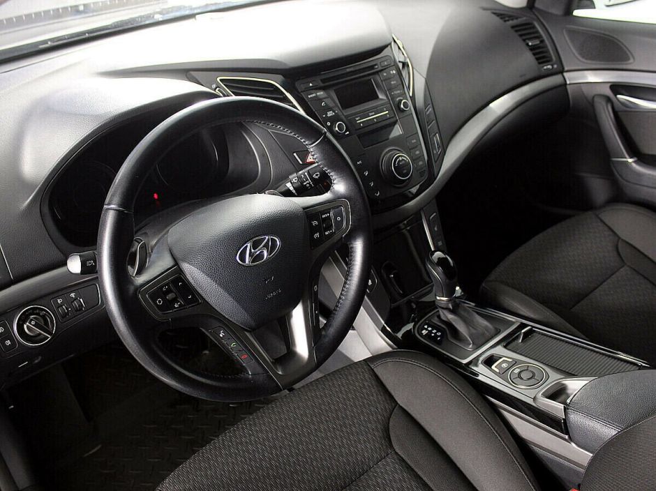 Hyundai i40 2.0 АКПП, 2016, 87 000 км фото 8