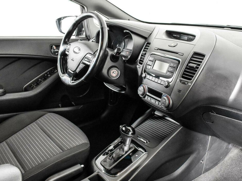 Kia Cerato 2.0 АКПП, 2016, 91 000 км фото 5