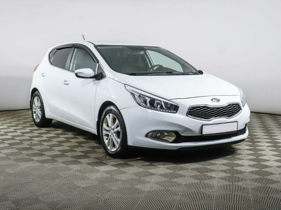 Kia Ceed 1.6 АКПП, 2014, 122 000 км фото 2