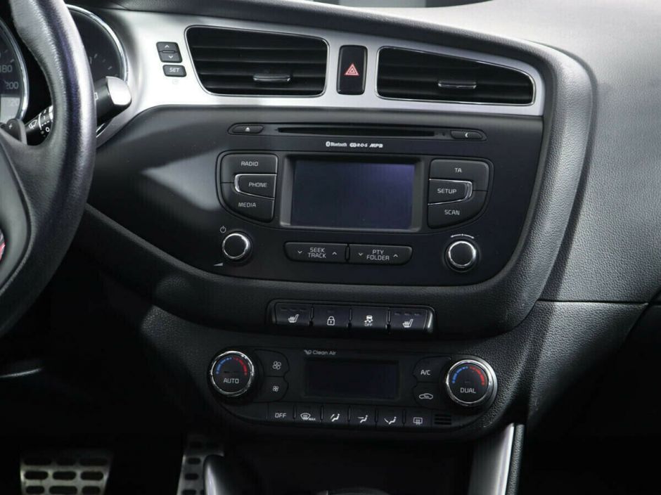 Kia Ceed 1.6 АКПП, 2014, 122 000 км фото 8