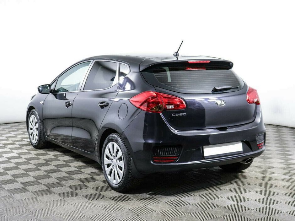 Kia Ceed 1.6 АКПП, 2018, 63 000 км фото 3