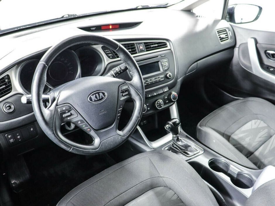 Kia Ceed 1.6 АКПП, 2018, 63 000 км фото 6