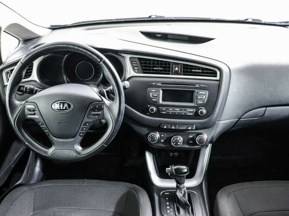 Kia Ceed 1.6 АКПП, 2018, 63 000 км фото 8