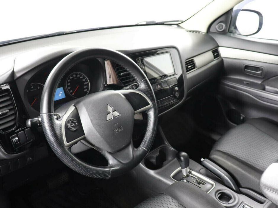 Mitsubishi Outlander 2.0 CVT, 2012, 135 000 км фото 5