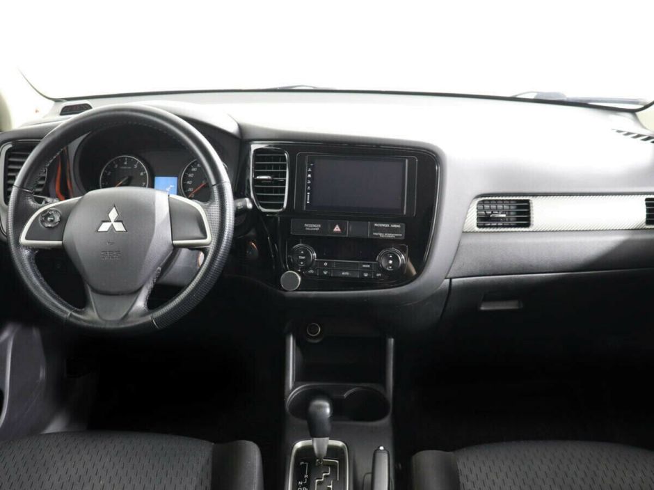 Mitsubishi Outlander 2.0 CVT, 2012, 135 000 км фото 8