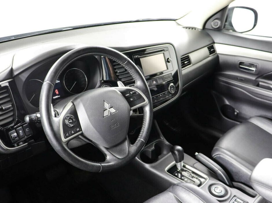 Mitsubishi Outlander 2.4 CVT, 2012, 131 000 км фото 7