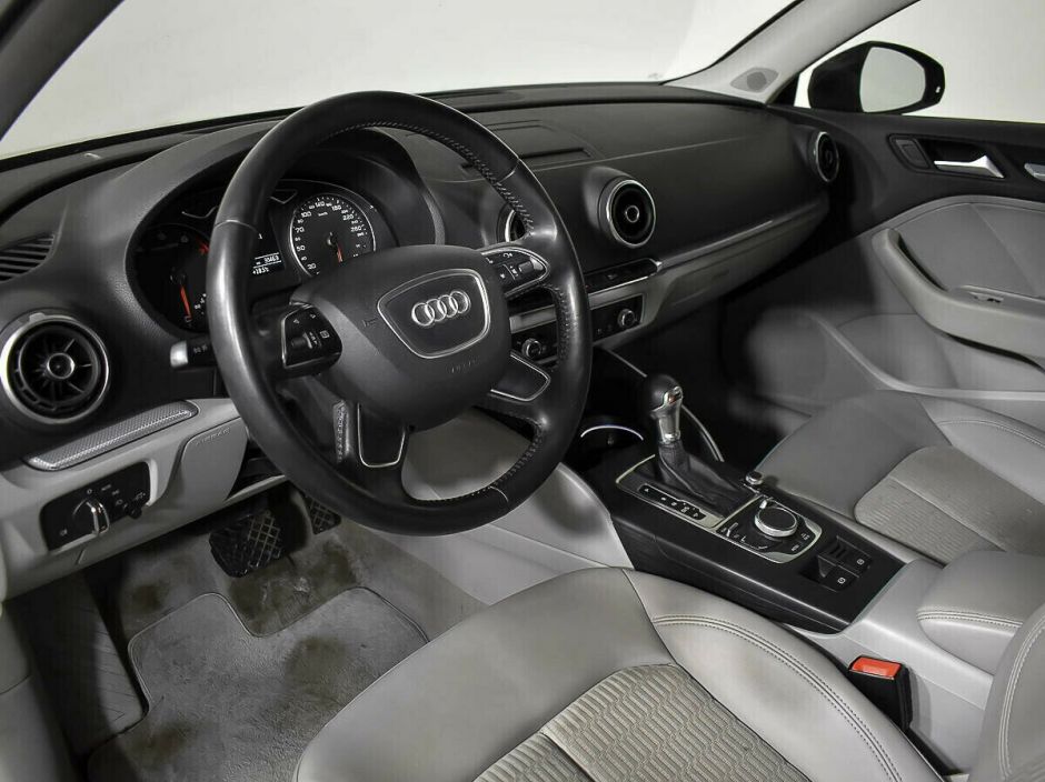 Audi A3 1.4 РКПП, 2015, 108 000 км фото 10