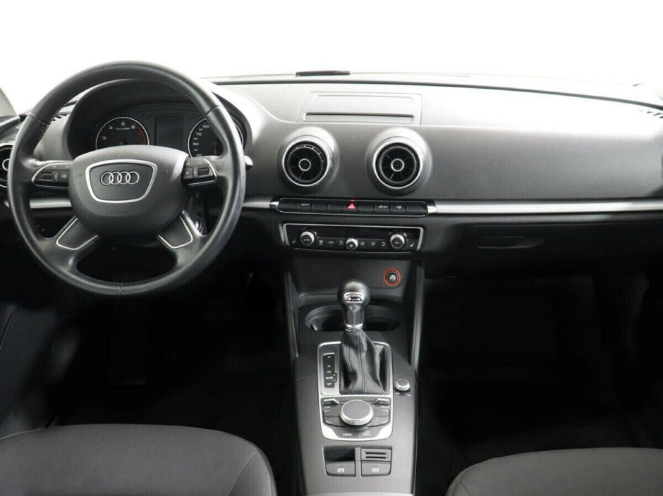 Audi A3 1.4 РКПП, 2015, 104 000 км фото 6