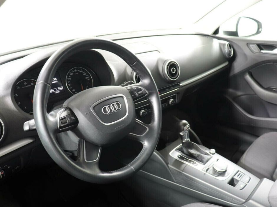Audi A3 1.4 РКПП, 2015, 95 000 км фото 5