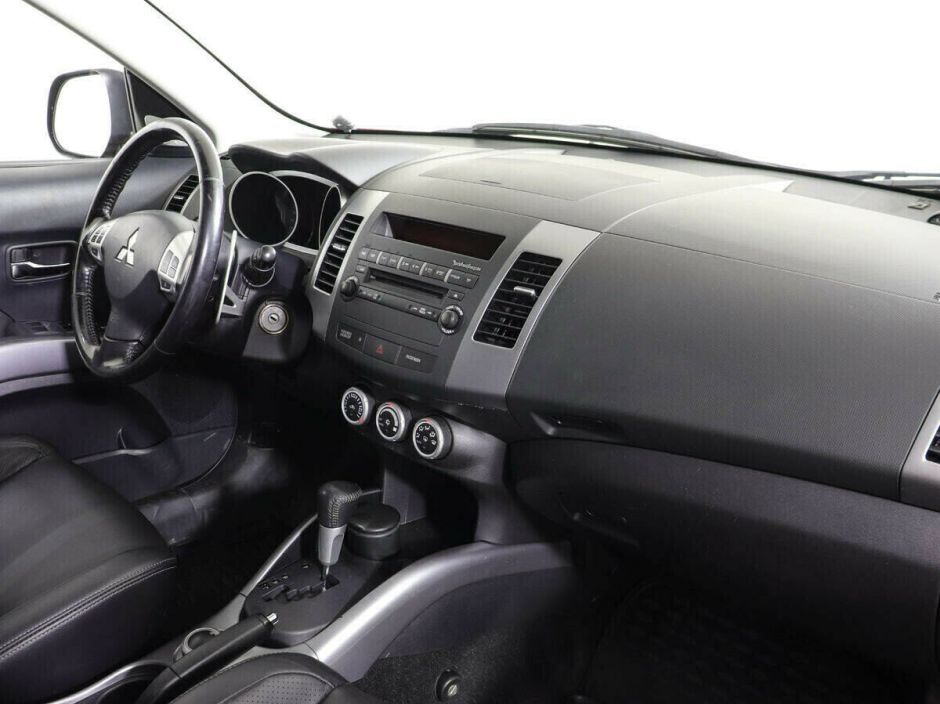 Mitsubishi Outlander 3.0 АКПП, 2008, 187 000 км фото 6