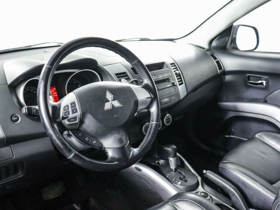 Mitsubishi Outlander 3.0 АКПП, 2008, 189 000 км фото 5