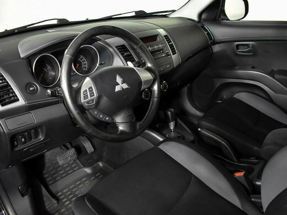 Mitsubishi Outlander 2.0 CVT, 2010, 170 000 км фото 10