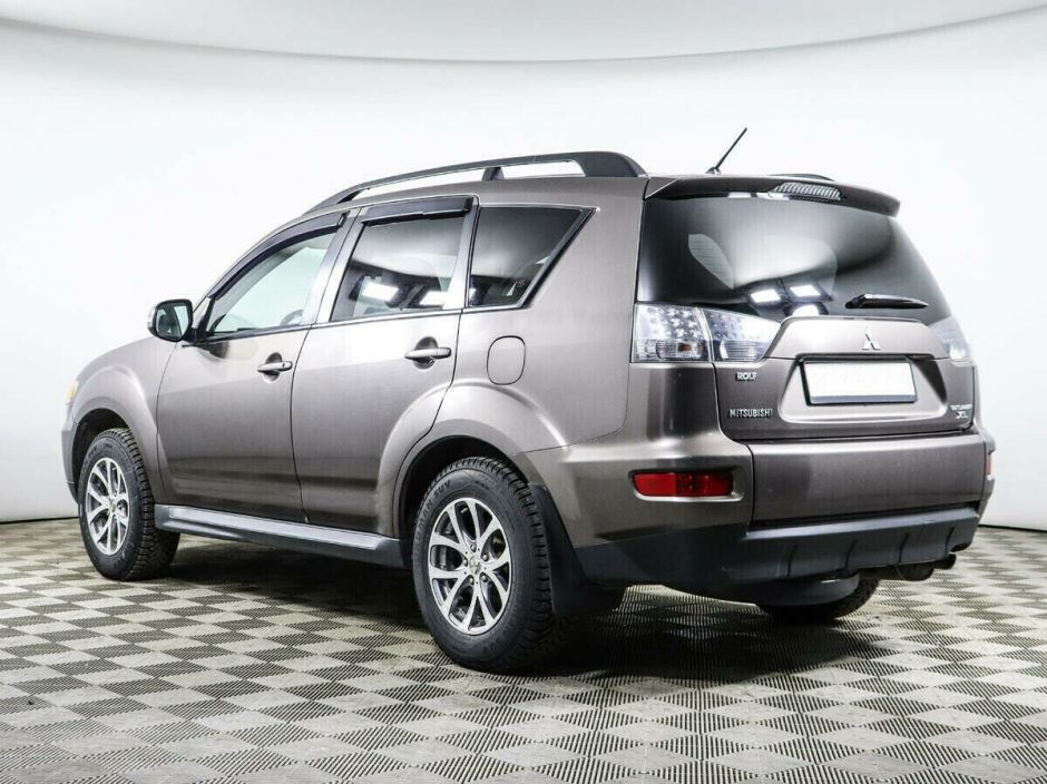 Mitsubishi Outlander 2.0 CVT, 2011, 156 000 км фото 4