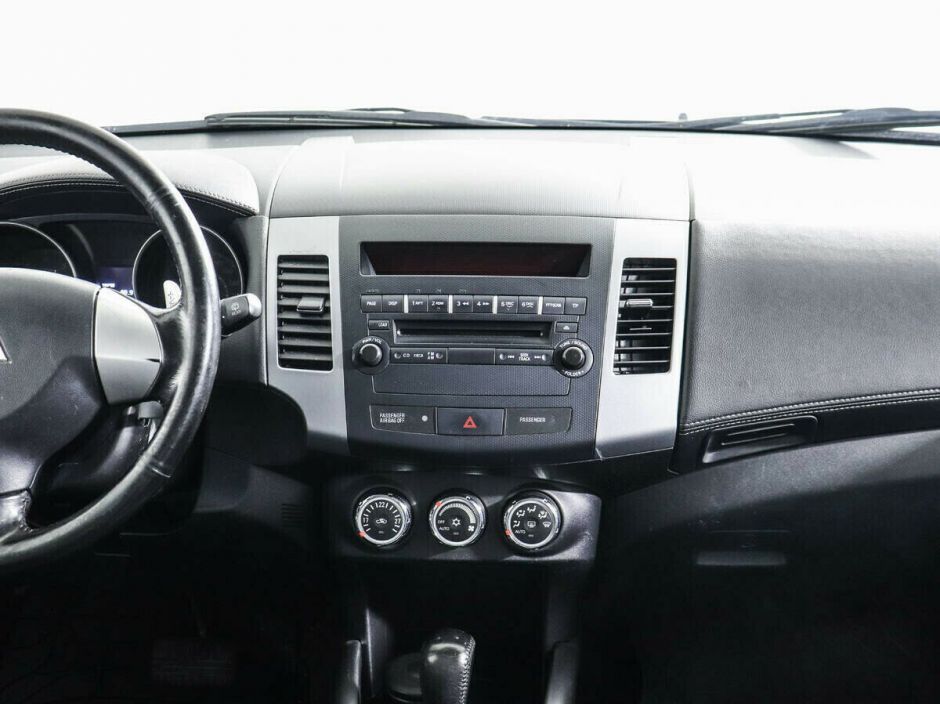 Mitsubishi Outlander 2.0 CVT, 2011, 156 000 км фото 5