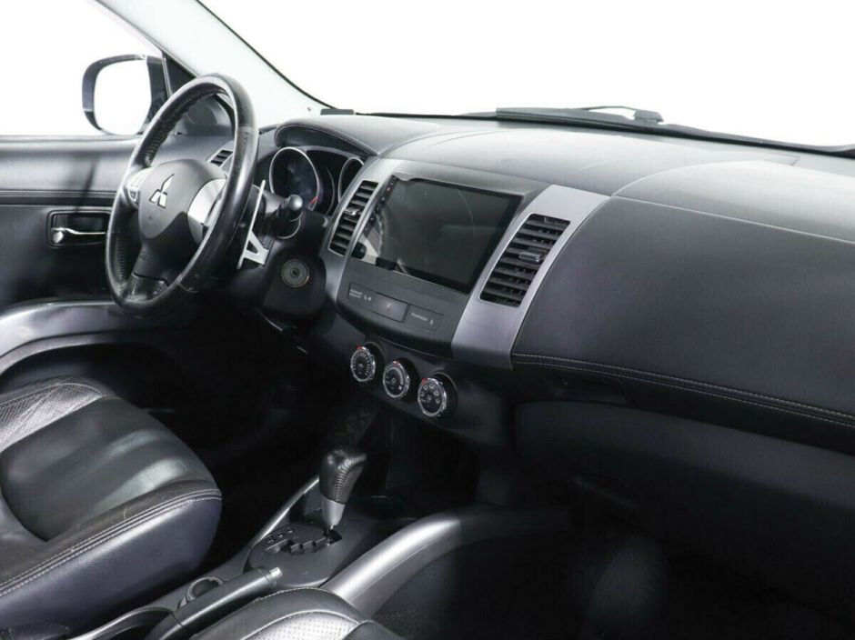 Mitsubishi Outlander 2.0 CVT, 2011, 155 000 км фото 6
