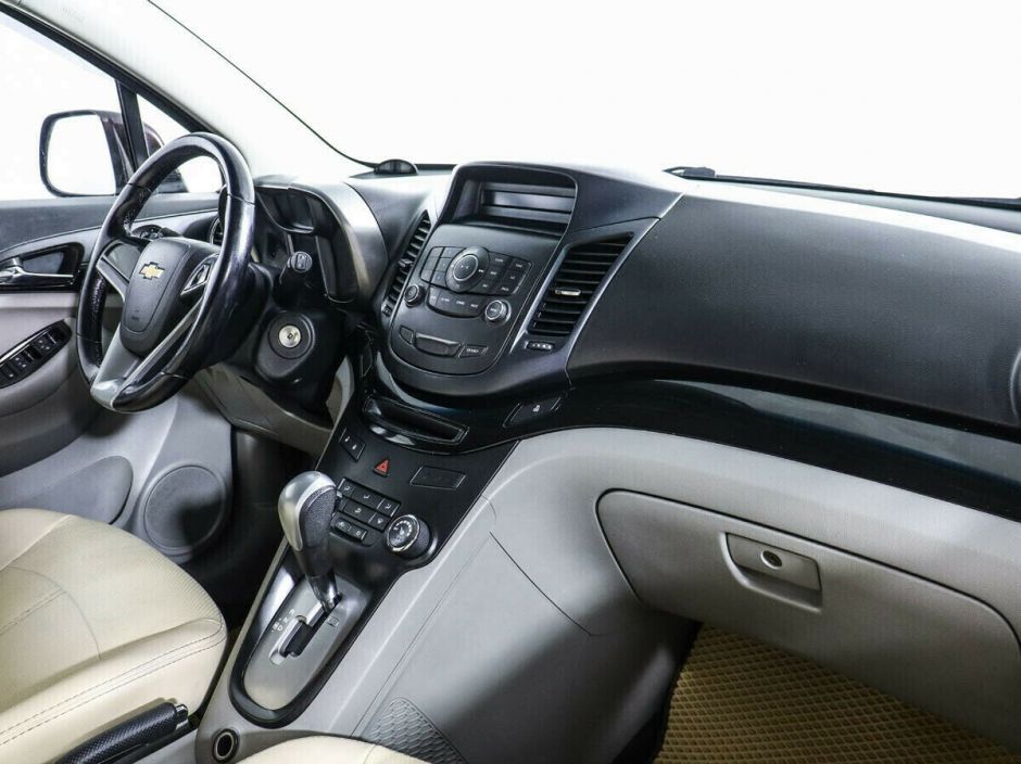 Chevrolet Orlando 1.8 АКПП, 2012, 137 000 км фото 6