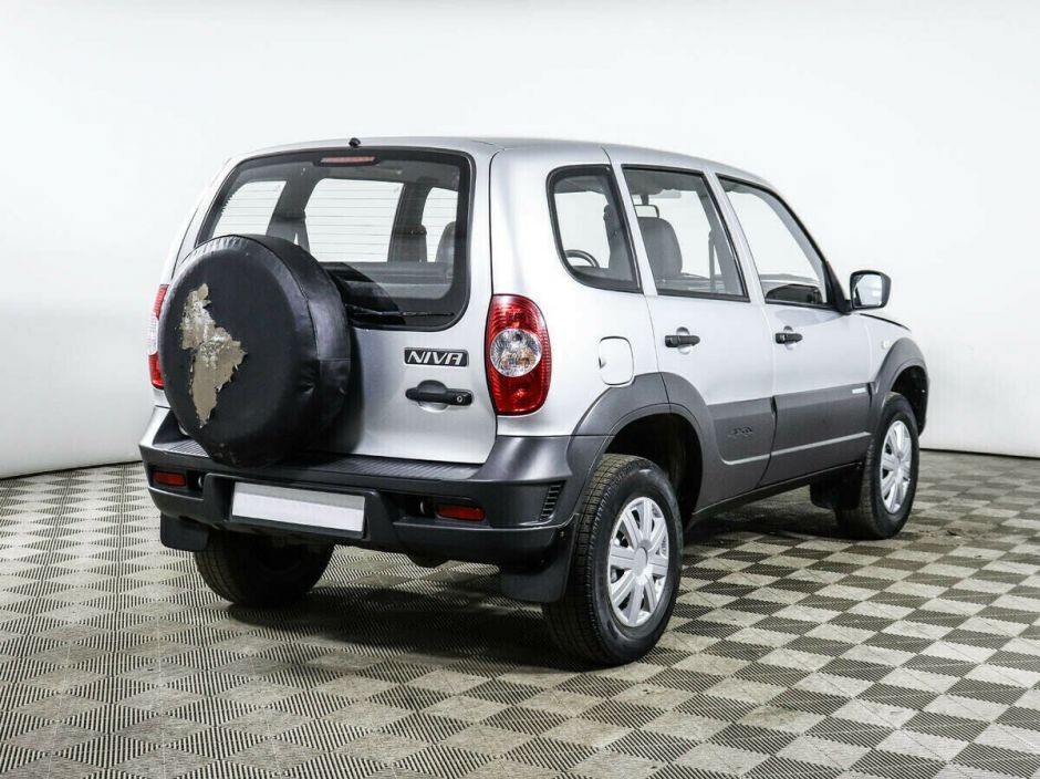 Chevrolet Niva 1.7 МКПП, 2016, 89 000 км фото 2