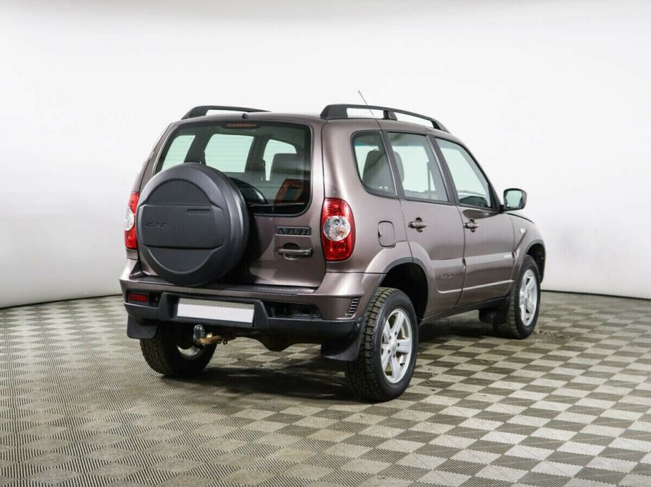 Chevrolet Niva 1.7 МКПП, 2018, 66 000 км фото 2