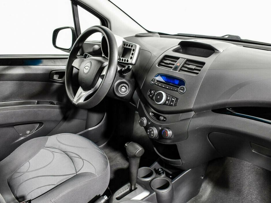 Chevrolet Spark 1.0 АКПП, 2011, 145 000 км фото 5